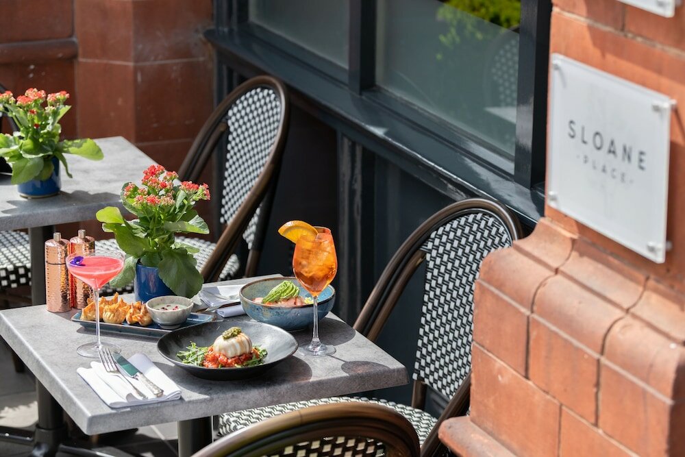 Фото Sloane Place