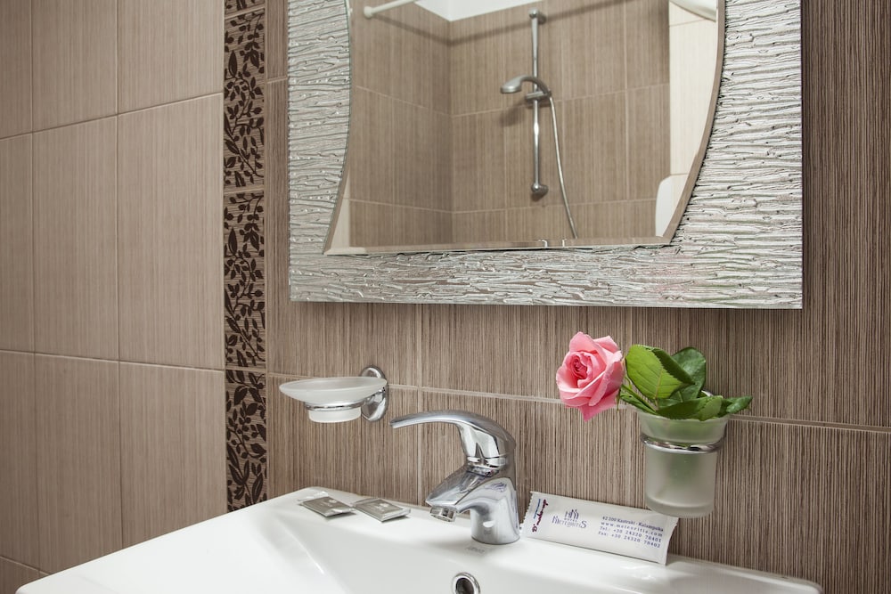 Фото Meteoritis Hotel