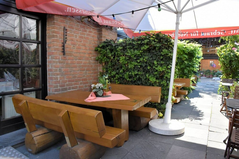 Фото Hotel Restaurant Alt Wehlheiden