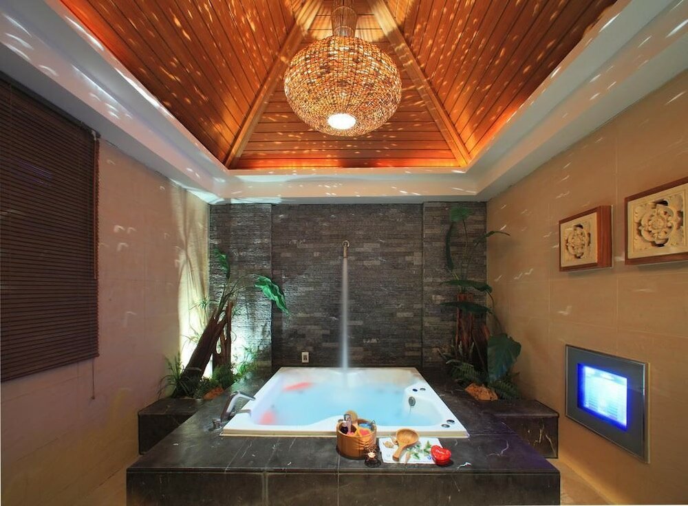 Фото Roman Vacation Motel