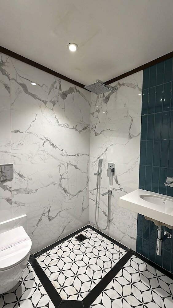 Фото Gulf Hotel Colaba