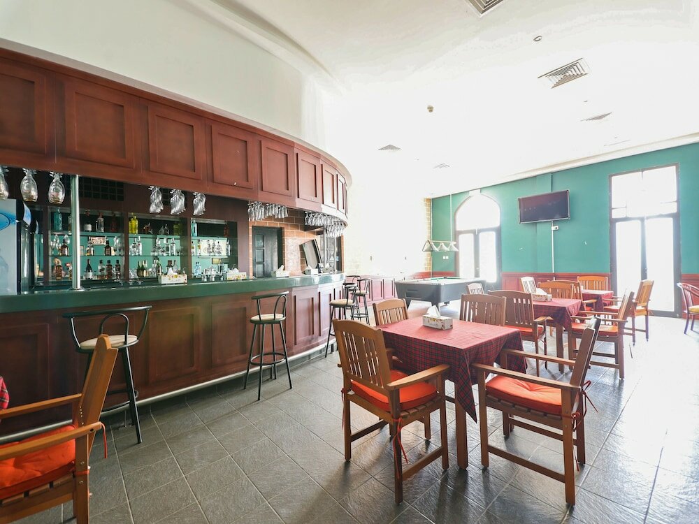 Фото Capital O133 Al Sawadi Beach Resort & SPA