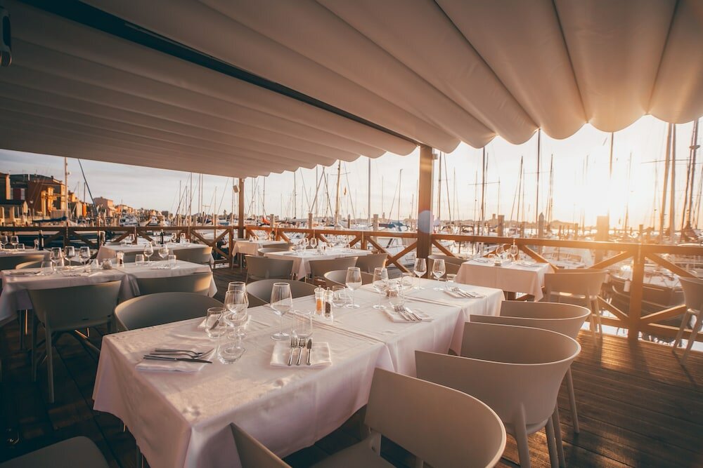 Фото Mosella Suite Hotel