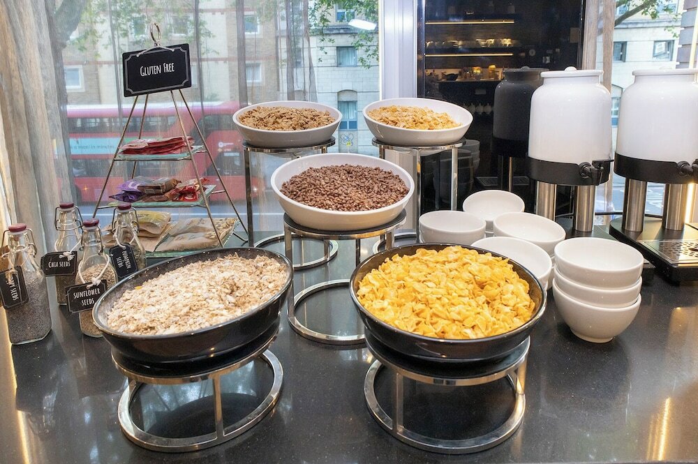 Фото H10 London Waterloo