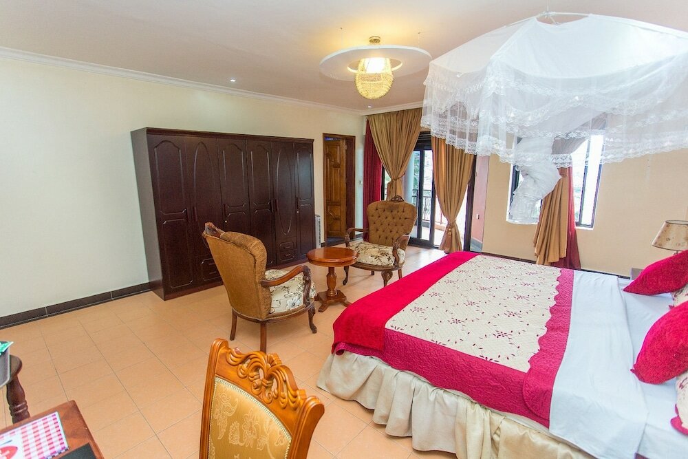 Фото N G Residence