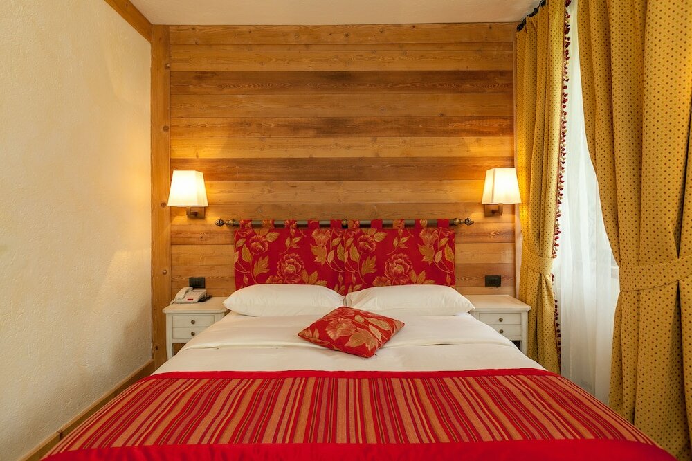 Фото Hotel Lo Scoiattolo