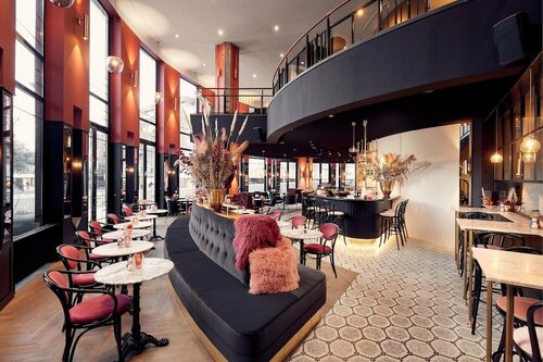 Внешний вид отеля Theaterhotel De Oranjerie в Рурмонде, фото 4