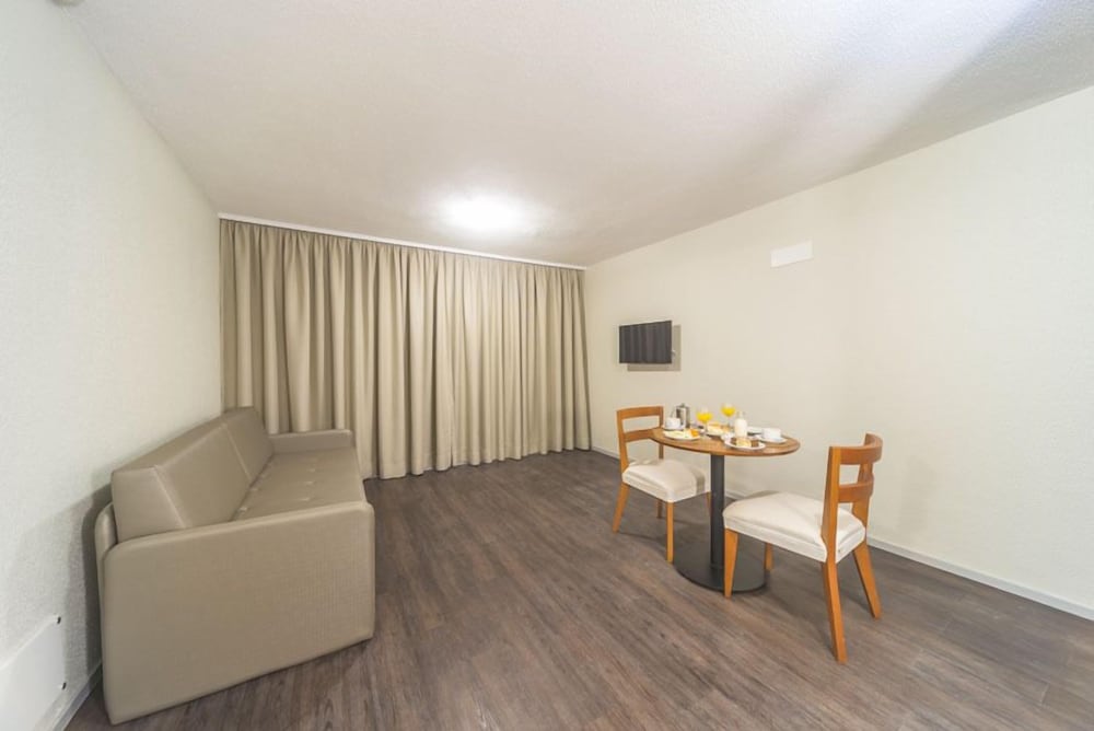 Фото Castelmar Hotel