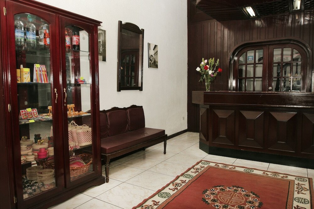 Фото Hotel Huasi Continental