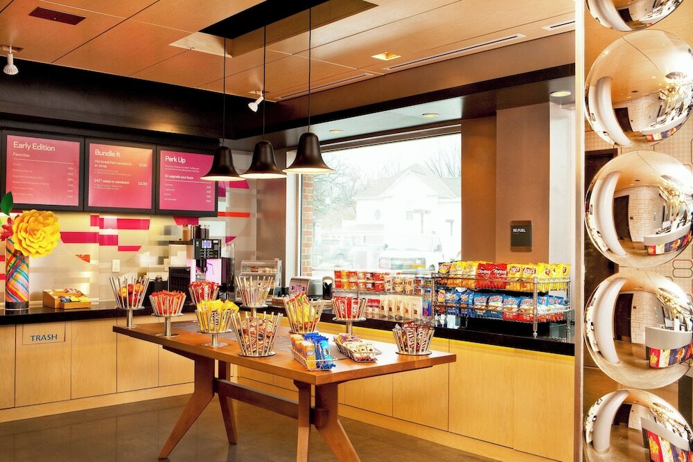 Фото Aloft Raleigh