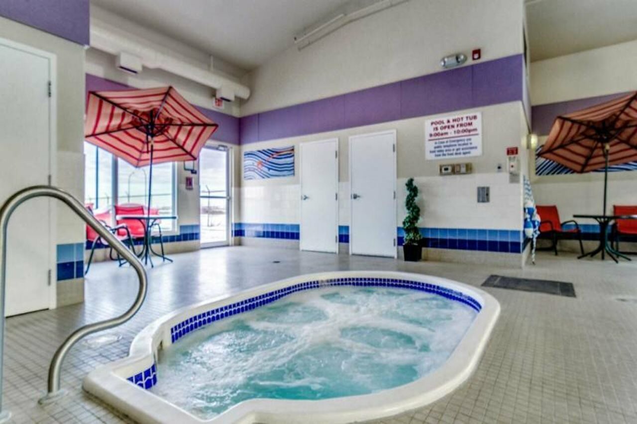 Фото Motel 6 Saskatoon