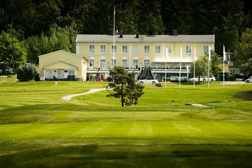 Гостиница Veckefjärdens Hotell & Konferens в Лене Вестерноррланд