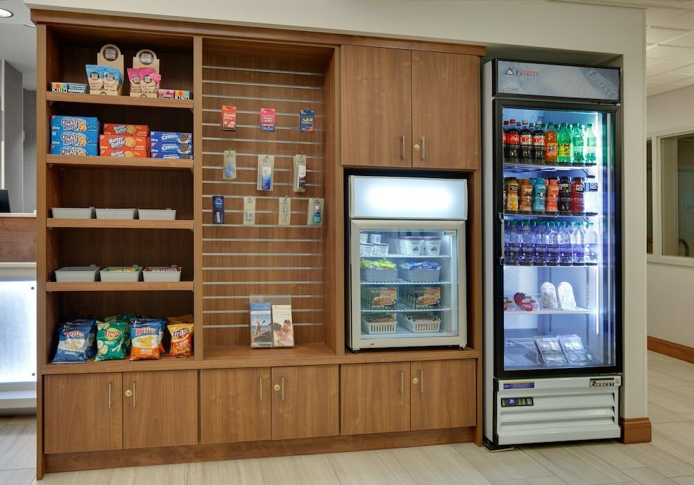 Фото Holiday Inn Express Mitchell, an Ihg Hotel