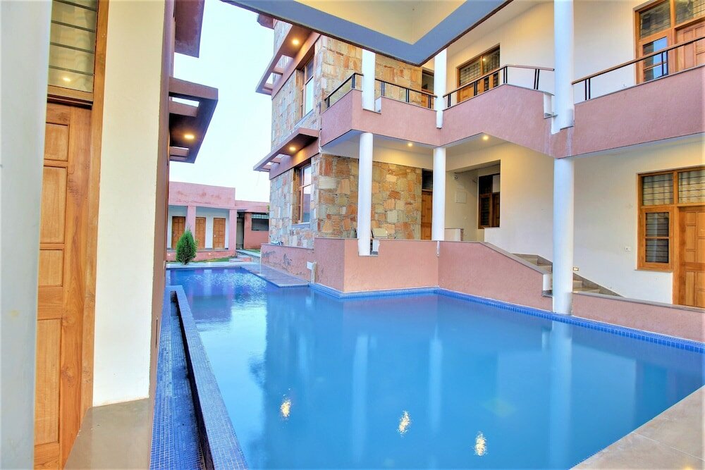 Фото Palm Valley Svasti Resort