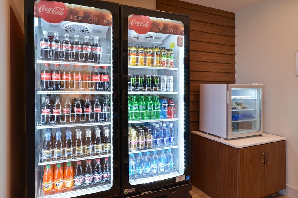 Фото Holiday Inn Express Spring Hill, an Ihg Hotel