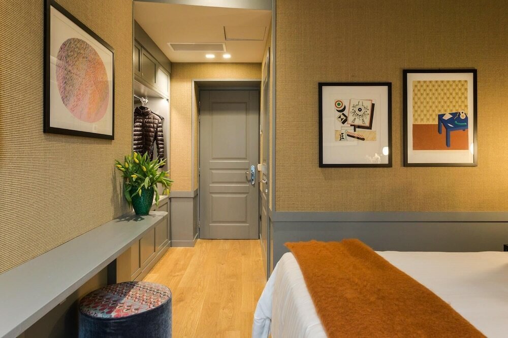 Фото Living Suites