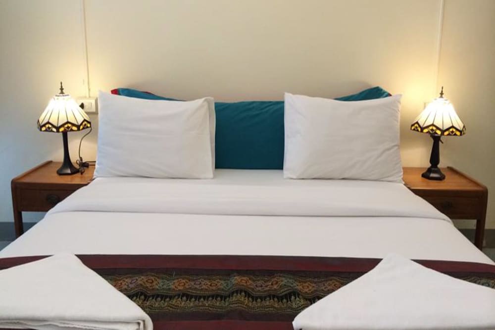 Фото Bhuvarin Resort