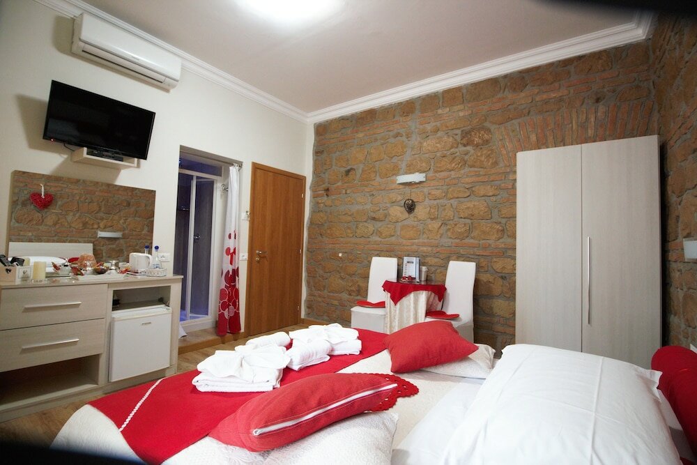 Фото Freedom Love B&b