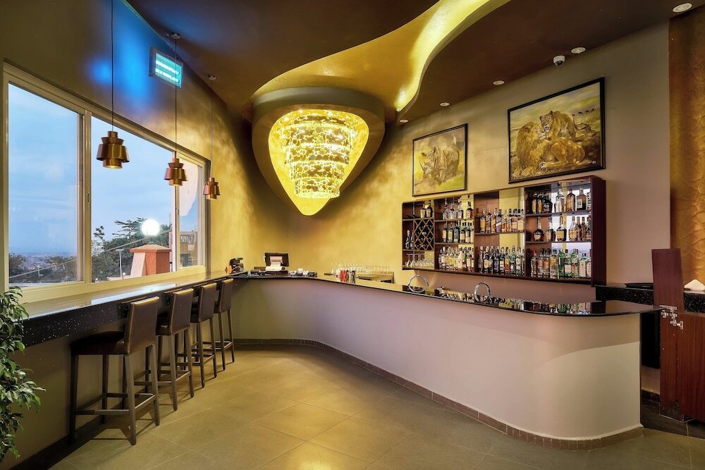 Фото Отель Protea Hotel by Marriott Kampala Skyz