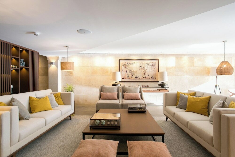 Фото Four Points by Sheraton Sesimbra