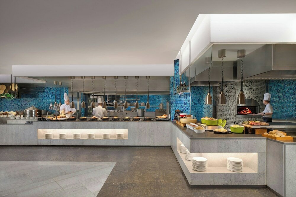 Фото Courtyard Hong Kong Sha Tin