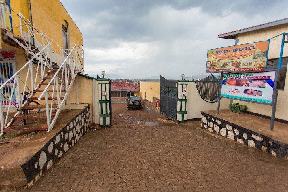 Фото отеля 3