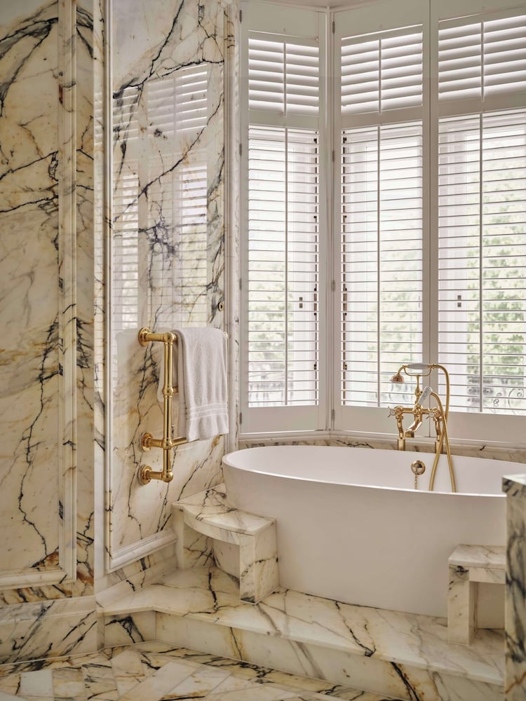 Фото The Cadogan A Belmond Hotel London