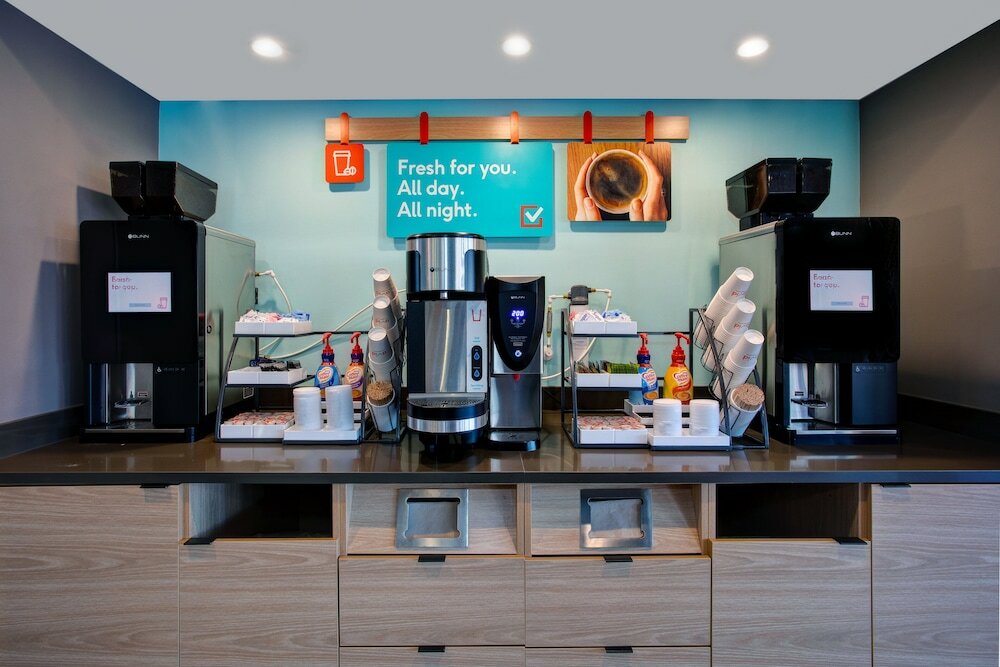 Фото Avid Hotel Detroit Warren, an Ihg Hotel