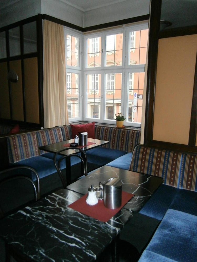 Фото Hotel Goldene Krone