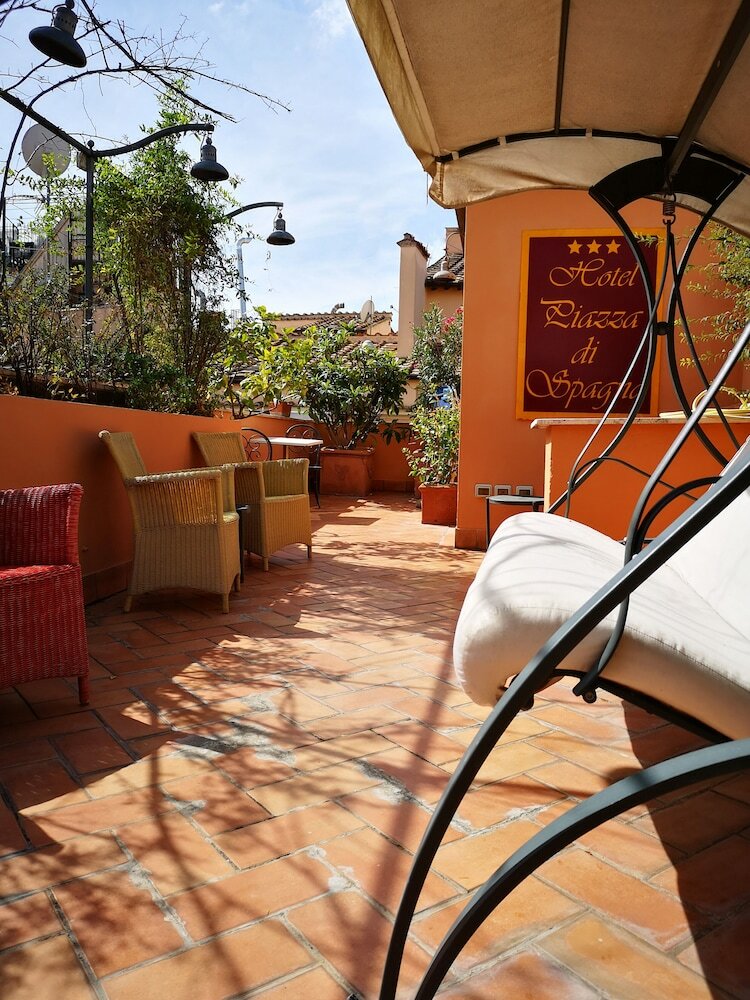Фото Piazza di Spagna Suites