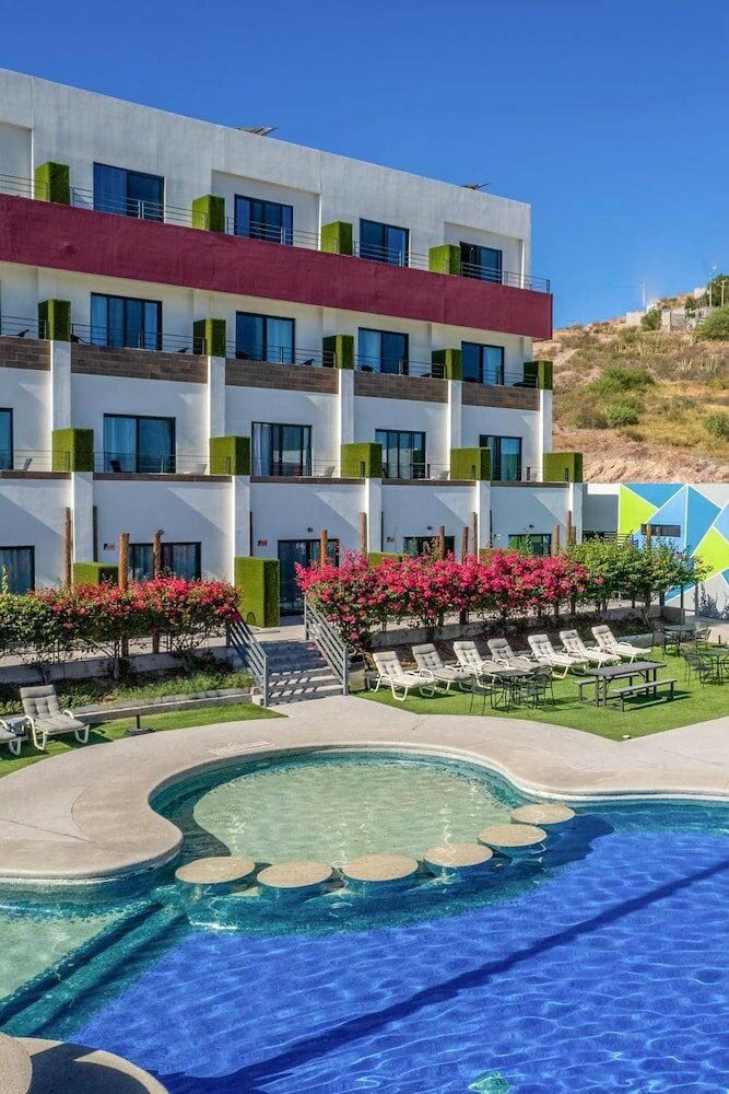 Фото Sawari Hotel