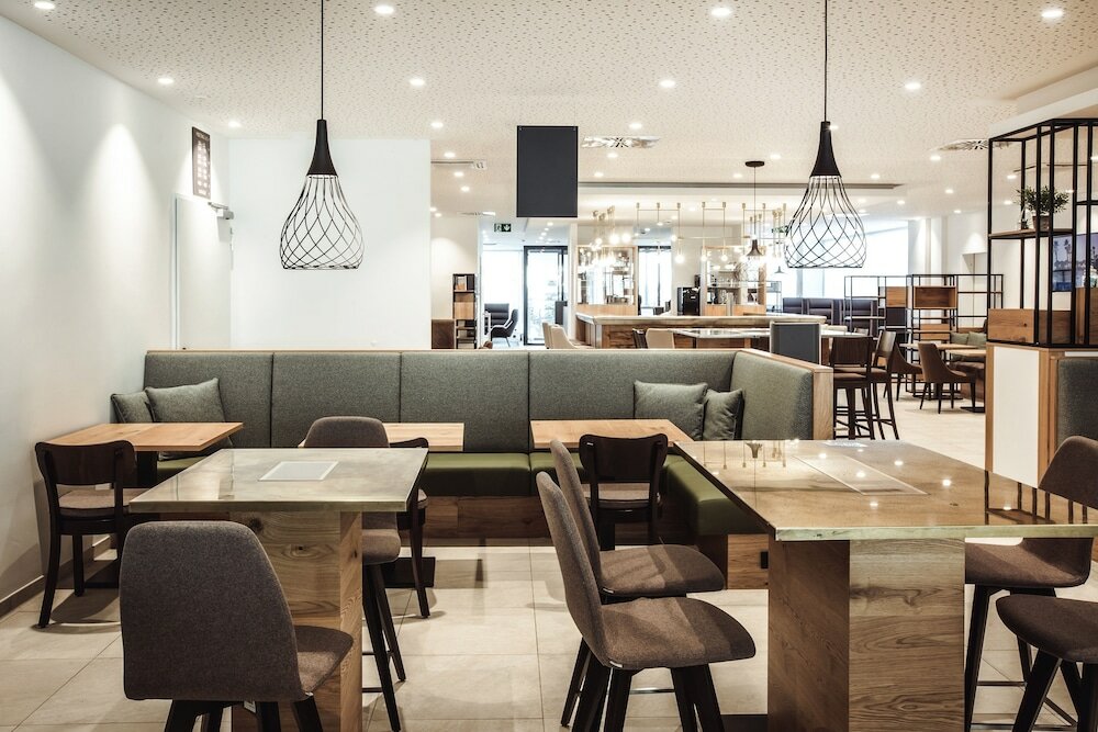 Фото Wyndham Garden Munich Messe