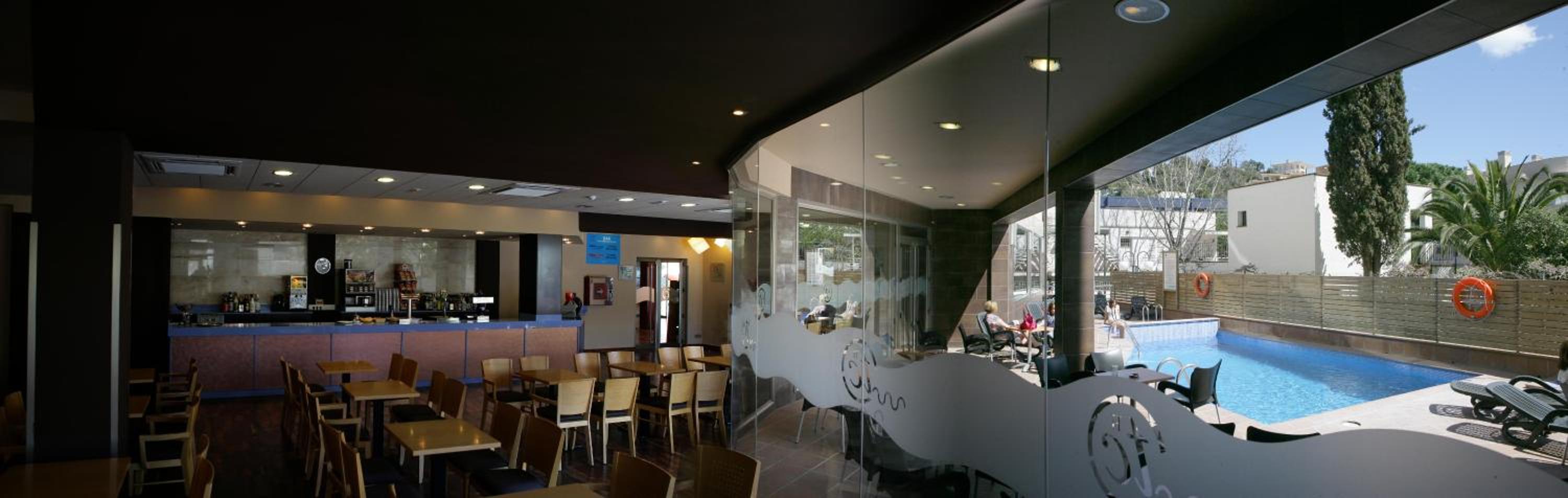 Фото Hotel Tossa Beach