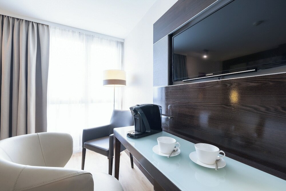 Фото Leonardo Hotel Vienna Westbahnhof