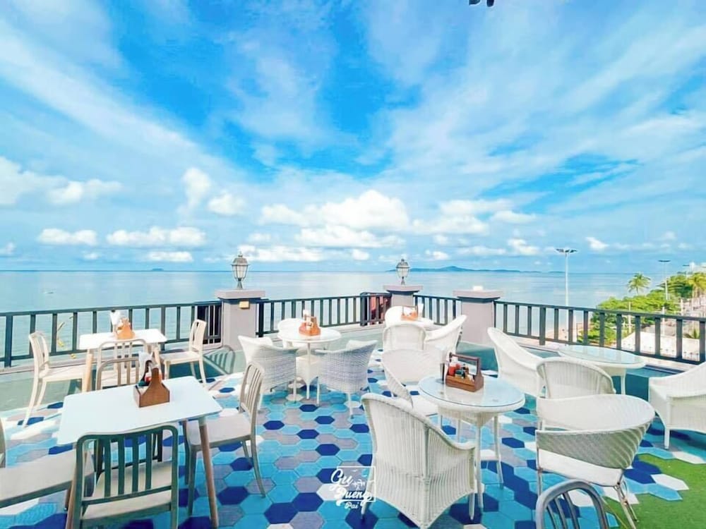 Фото Seaside Jomtien Beach