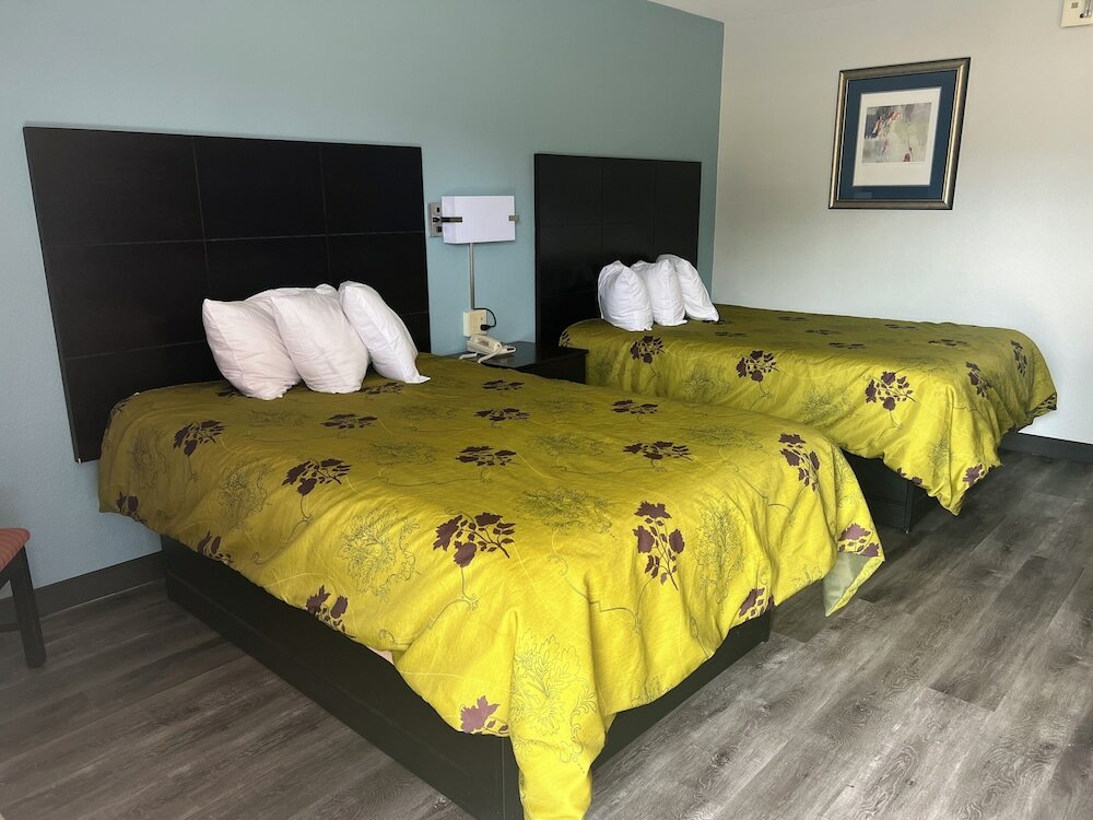 Фото Days Inn Pontotoc