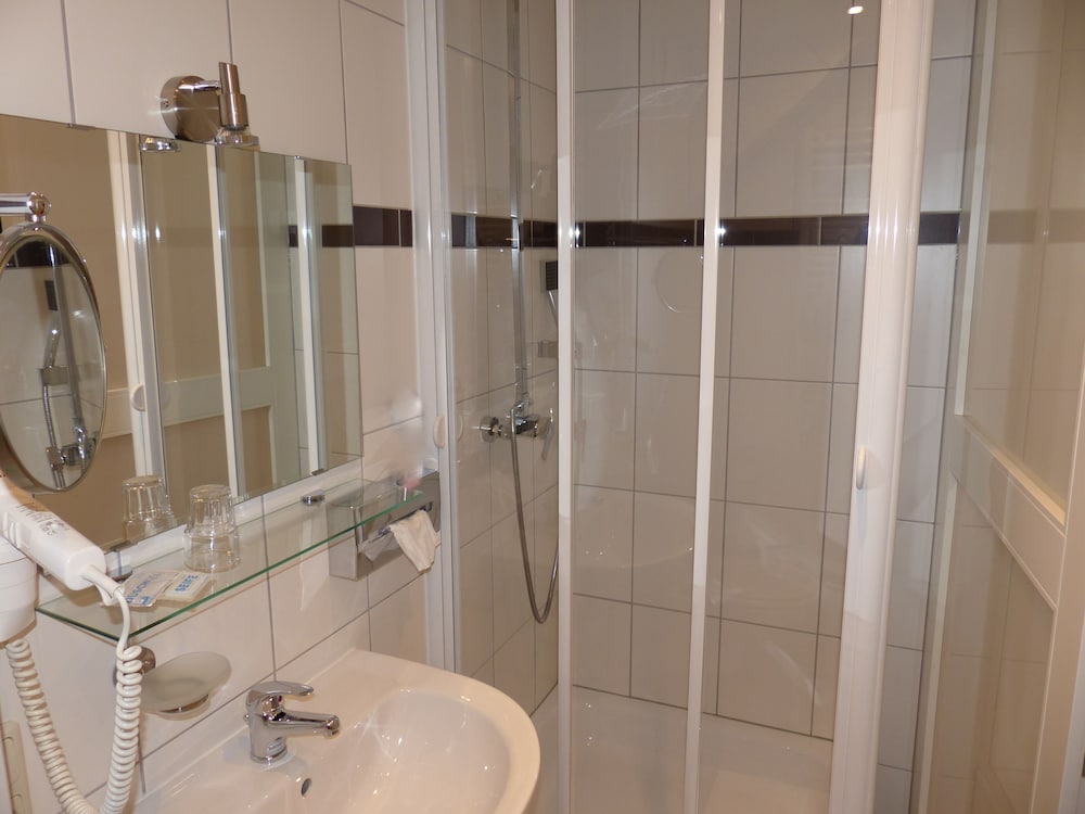 Фото City Hotel Deutsches Haus