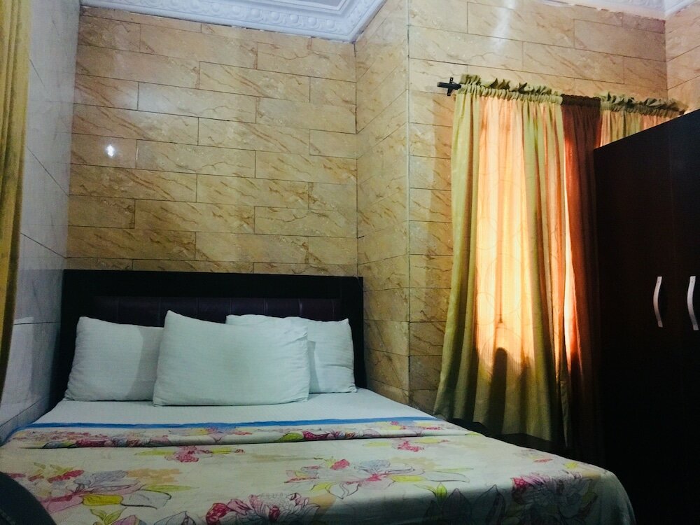 Фото HardRock Hotel and suites