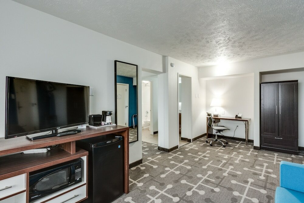 Фото Baymont by Wyndham Spokane