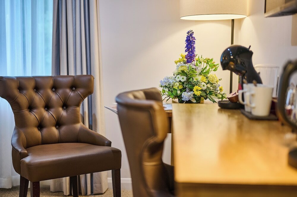 Фото Milford Hall Hotel & SPA