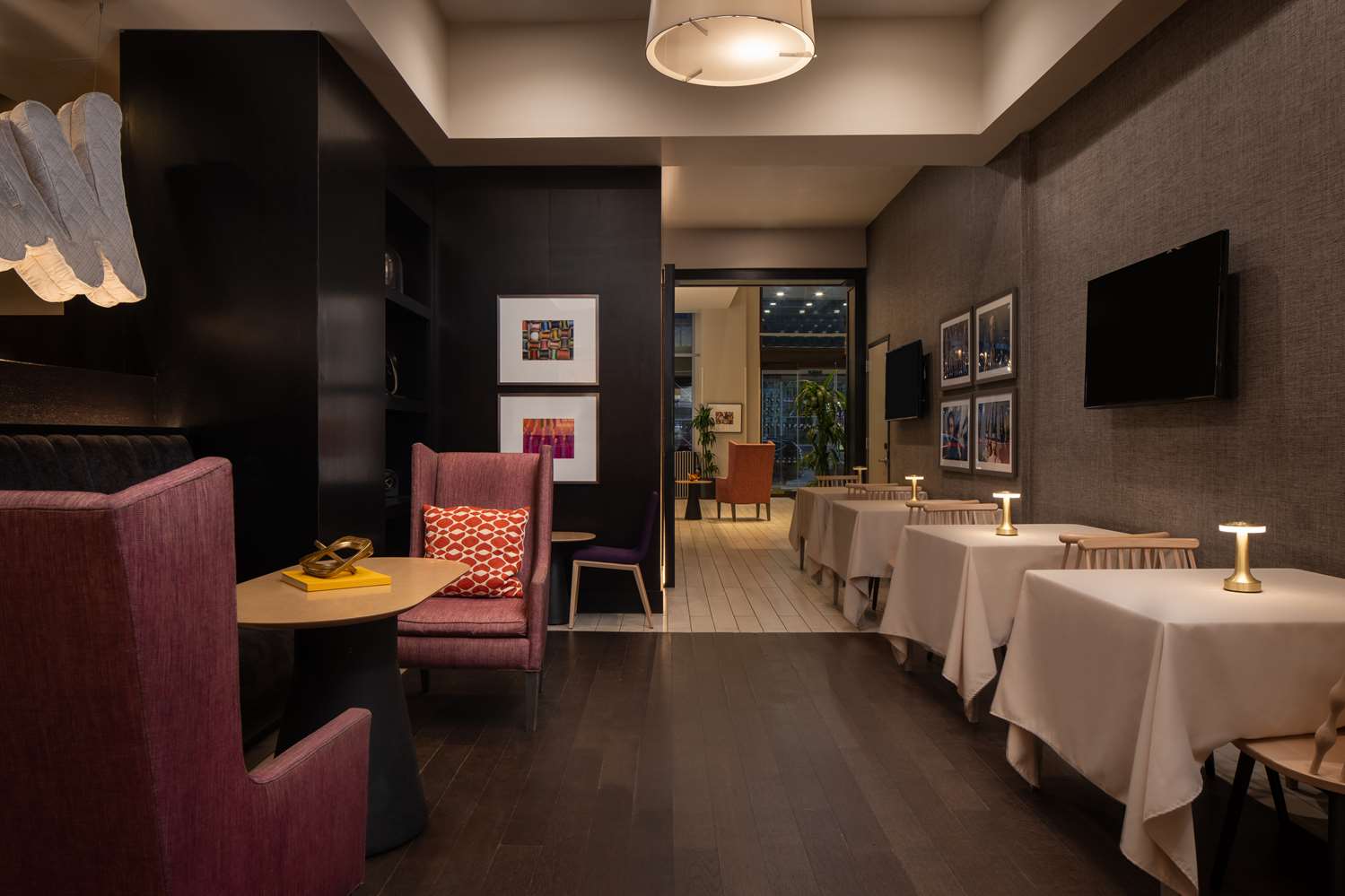 Фото Embassy Suites by Hilton New York Manhattan Times Square