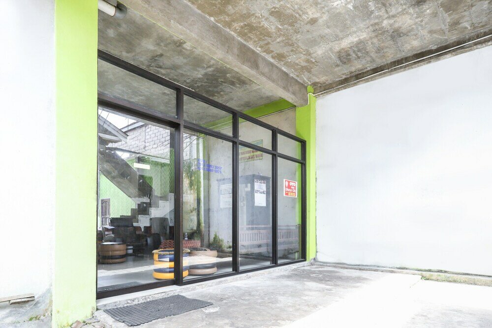 Фото Oyo 3830 Dfarys Gh Syariah