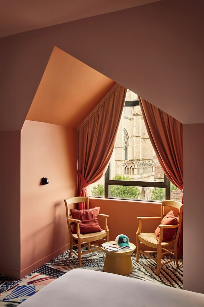 Фото Mama Shelter Dijon