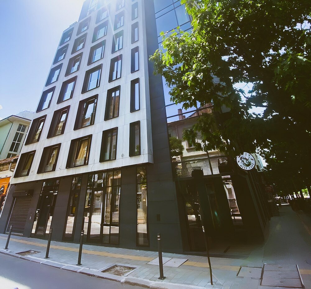 Фото B1 Downtown Hotel