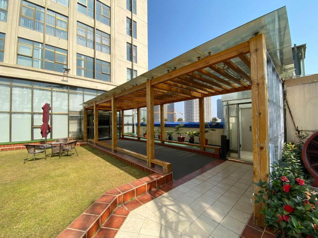 Фото Hampton by Hilton Beihai High-Speed Train Station