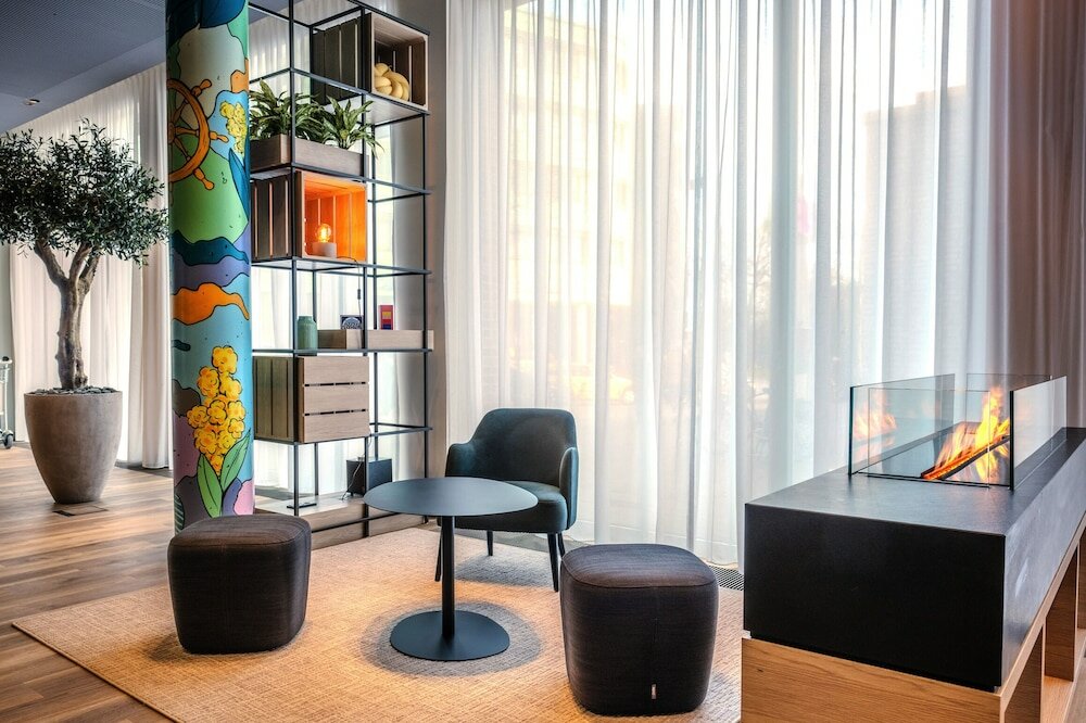 Фото IntercityHotel Lübeck