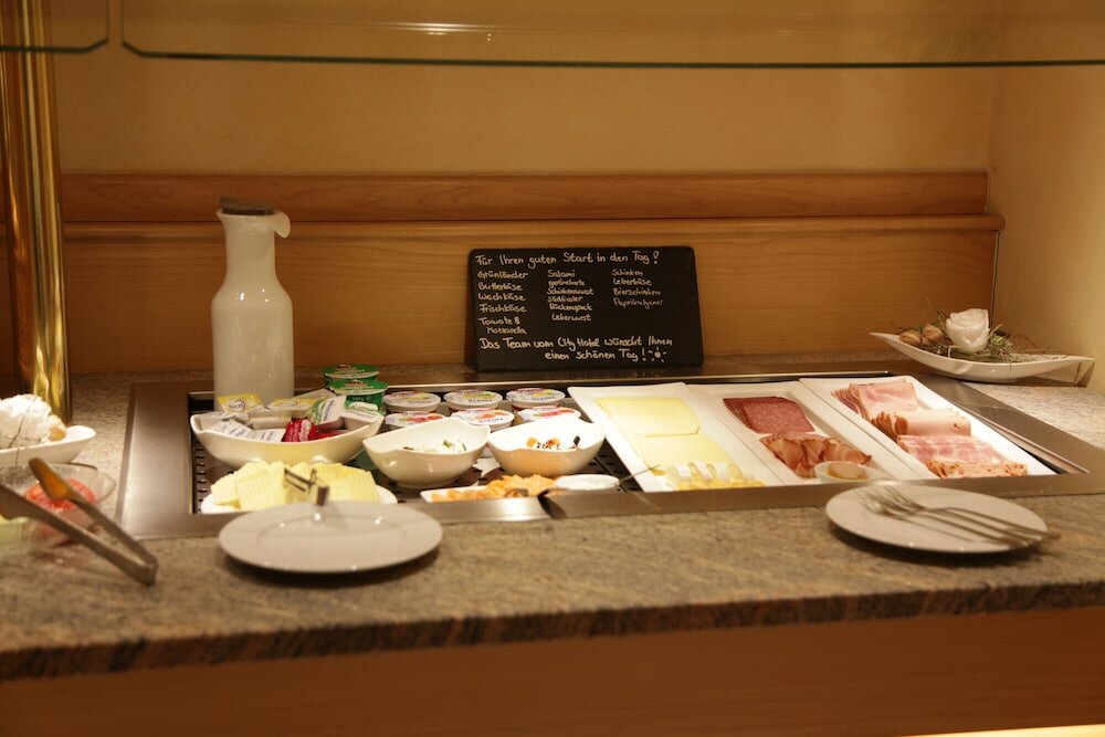 Фото City Hotel garni Neu-Ulm