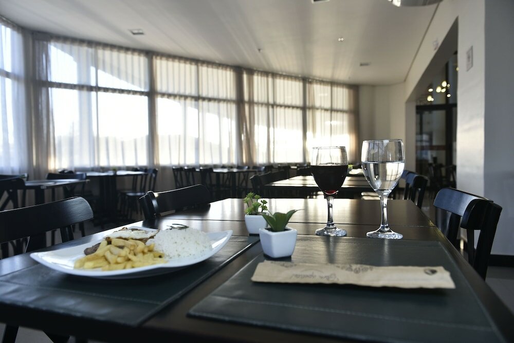 Фото Hotel Rainha dos Apóstolos