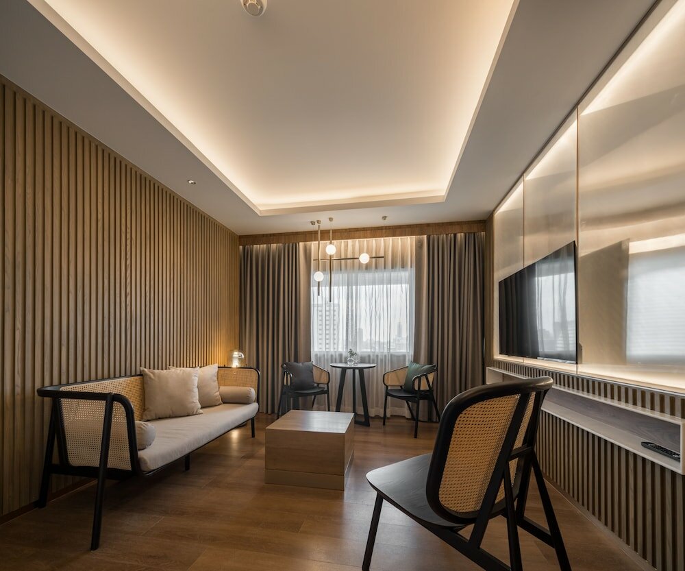 Фото Maison Hotel Bangkok