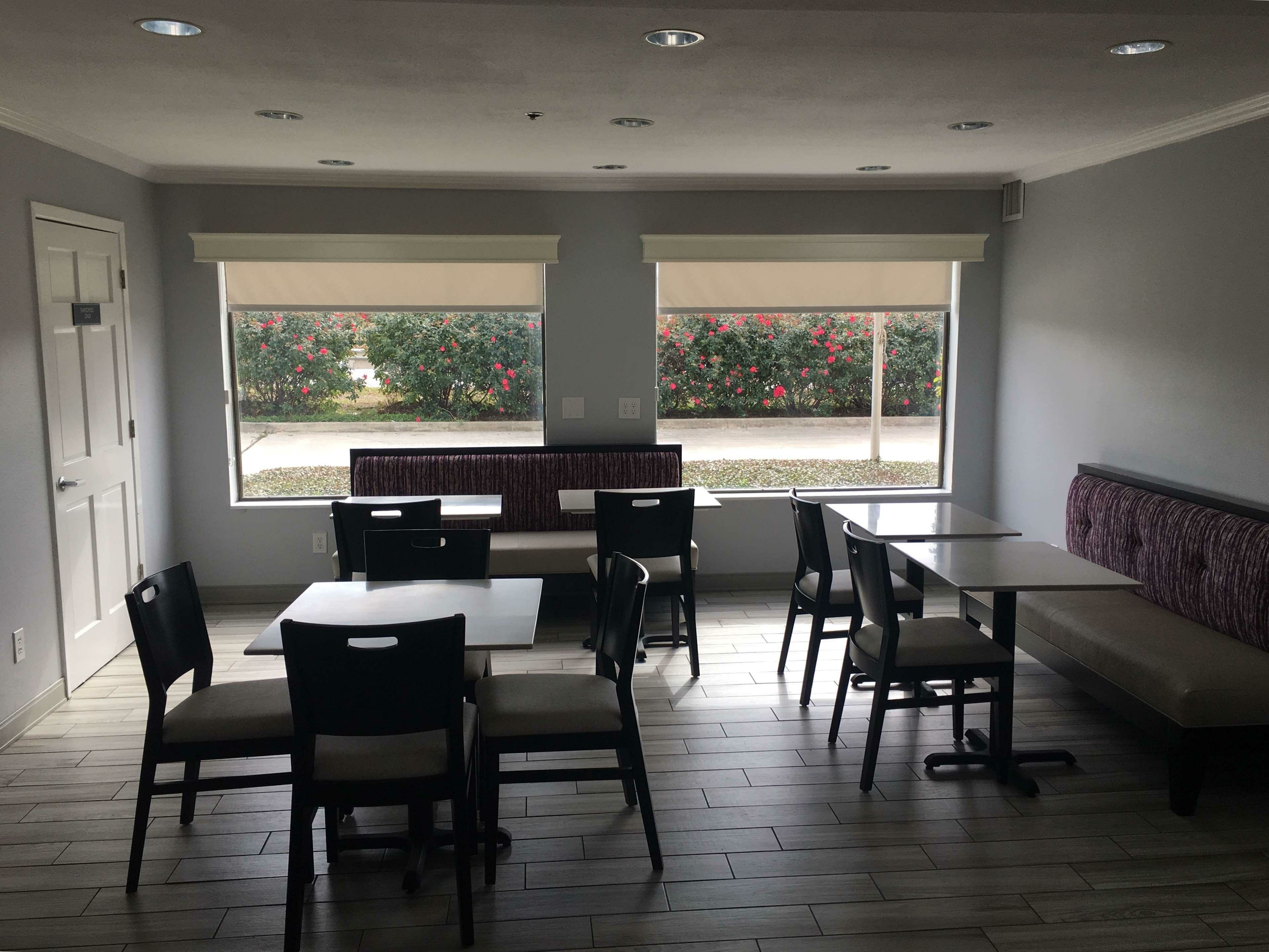 Фото Best Western Garden Inn